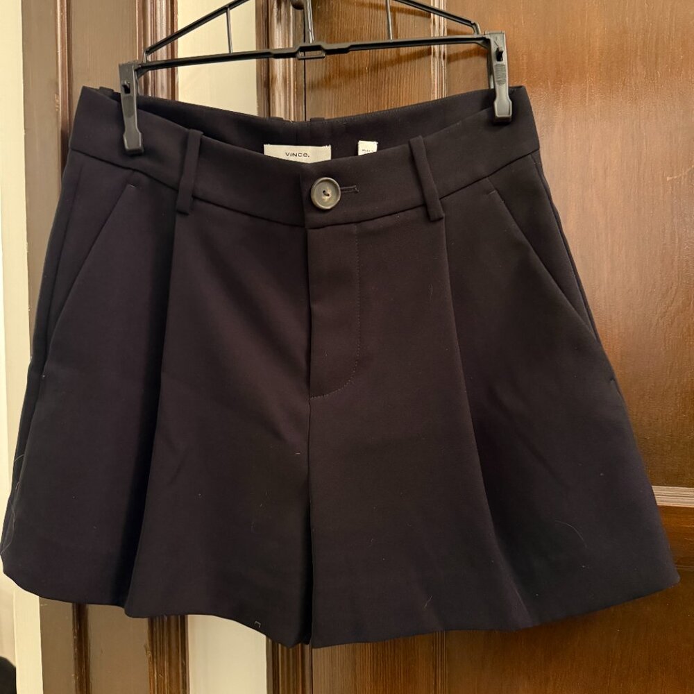 Vince dressy black shorts - like new - size 2